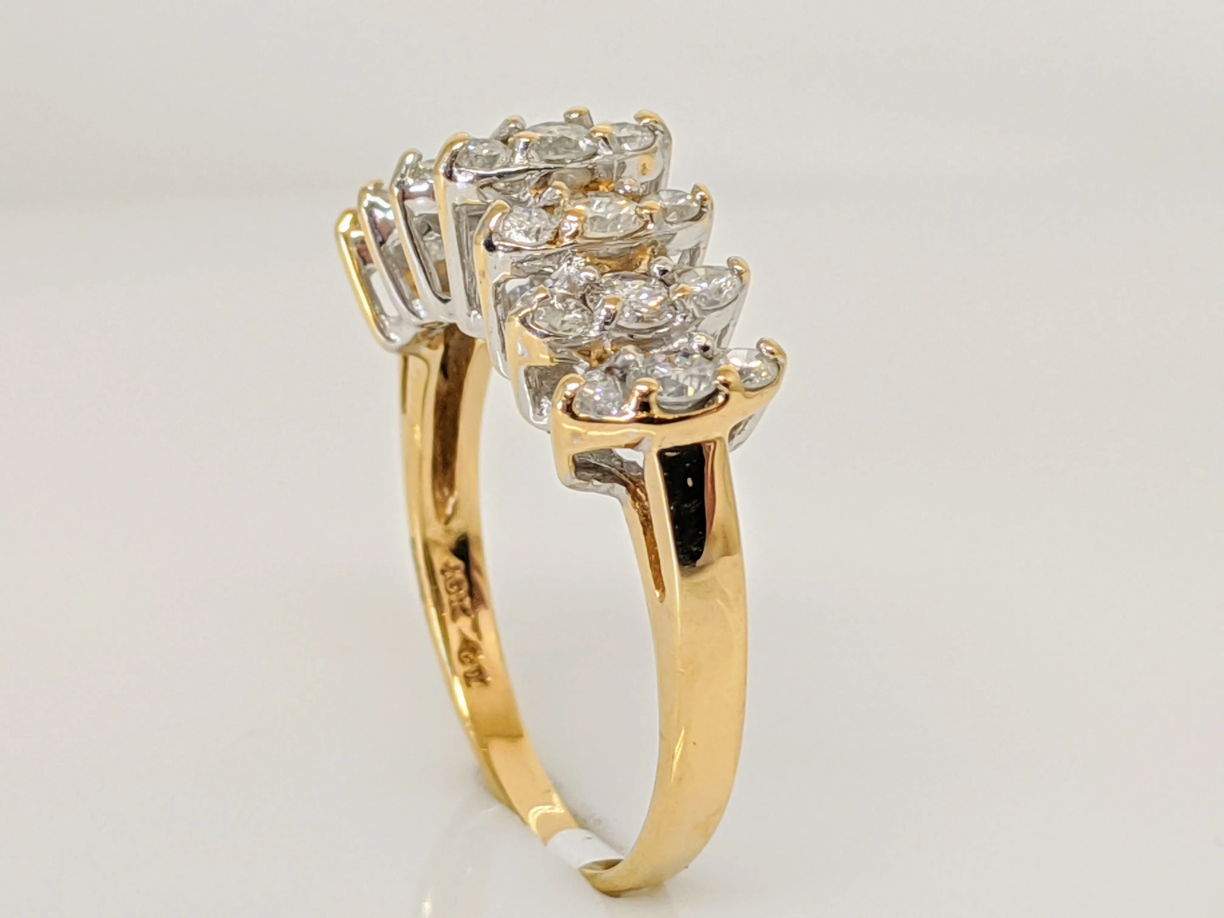 10K .93 CARAT TOTAL WEIGHT I1 J-K DIAMOND ROUND (21) CLUSTER ESTATE RING 3.2 GRAMS