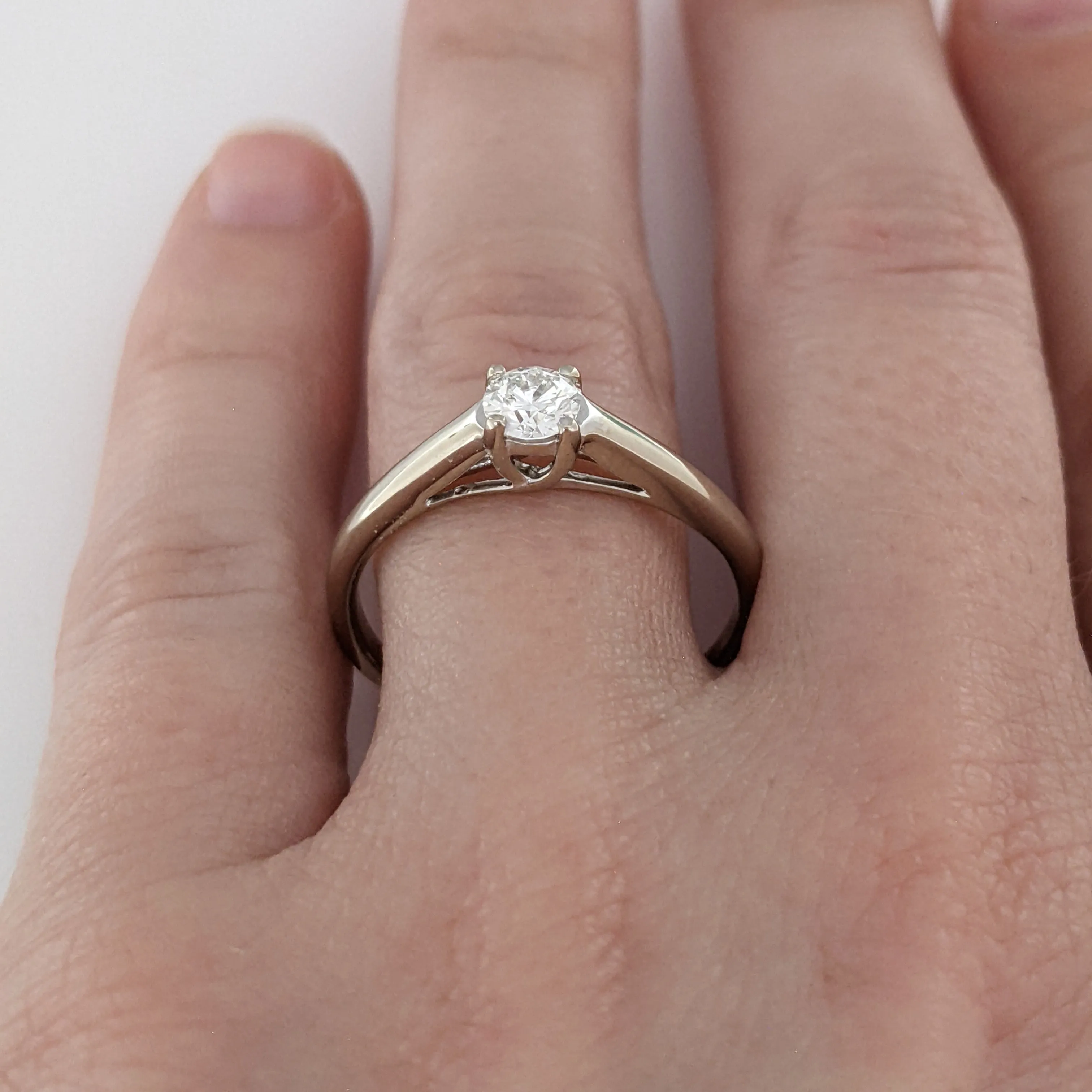 14K WHITE .29 CARAT TOTAL SI2 I DIAMOND ROUND SOLITAIRE ESTATE RING 2.3 GRAMS
