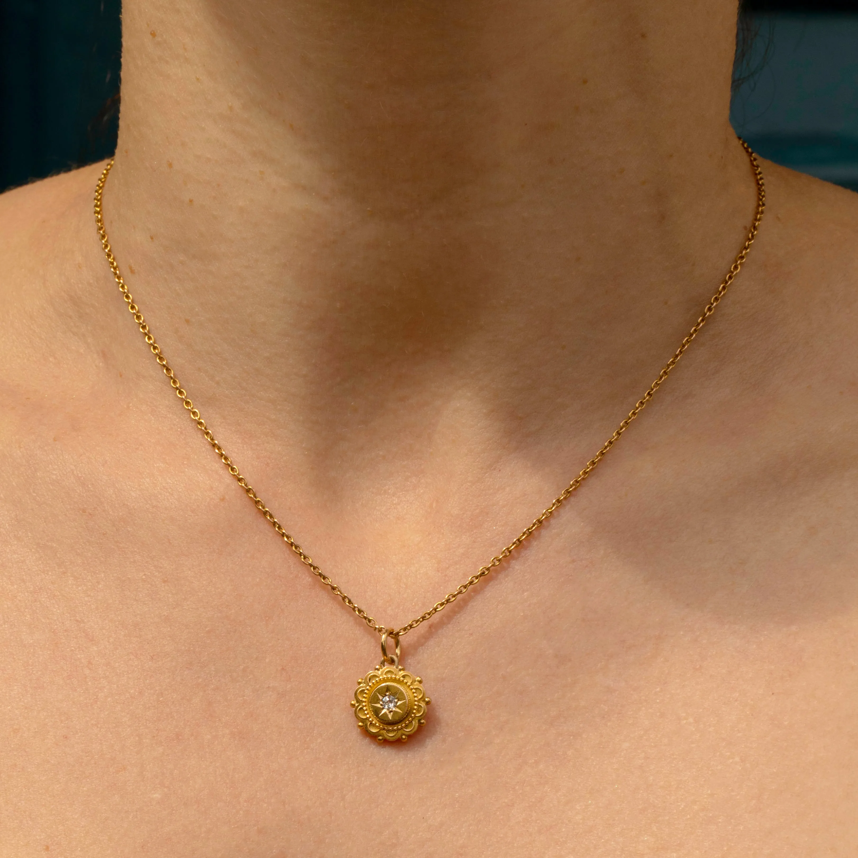 15ct Gold Etruscan Diamond Charm