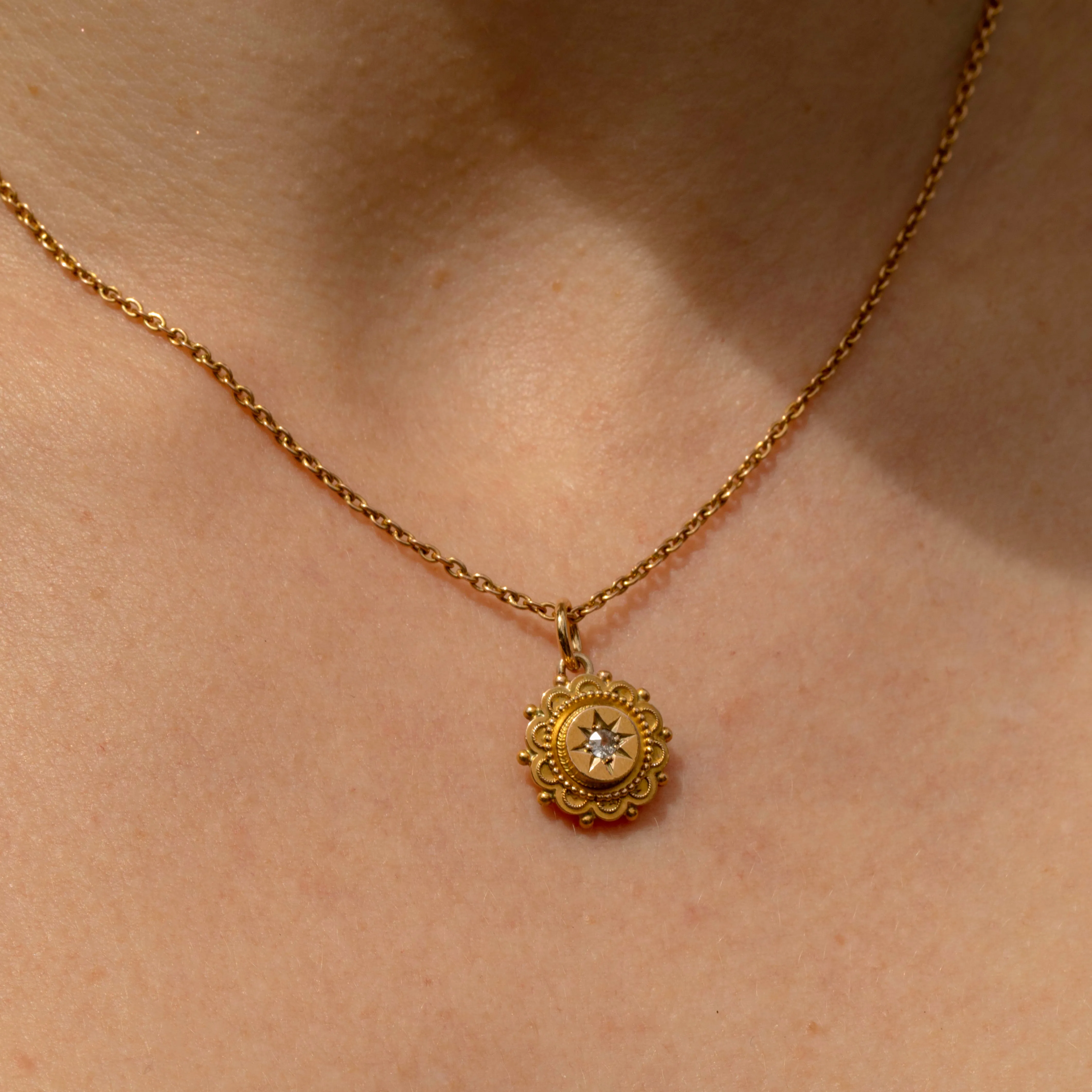 15ct Gold Etruscan Diamond Charm