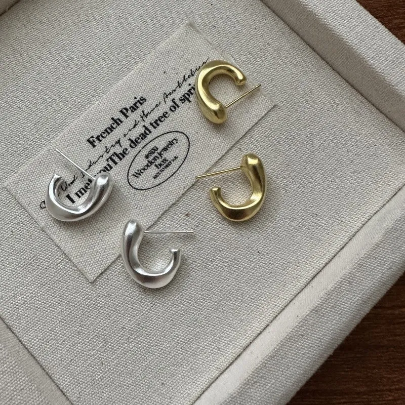 925 sterling silver simple and stylish frosted earring