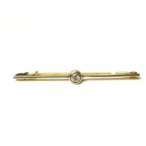 Beautiful 10K Yellow Gold Antique Elegant Natural Diamond Brooch