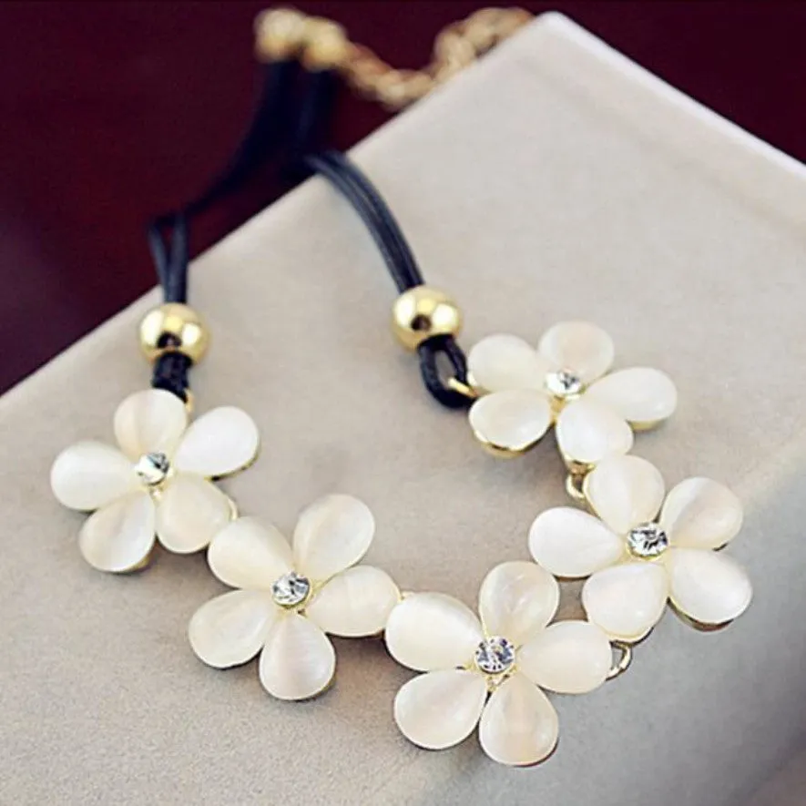 Crystal Choker Flower Charm Chunky Statement Bib Chain Pendant Necklace for Women