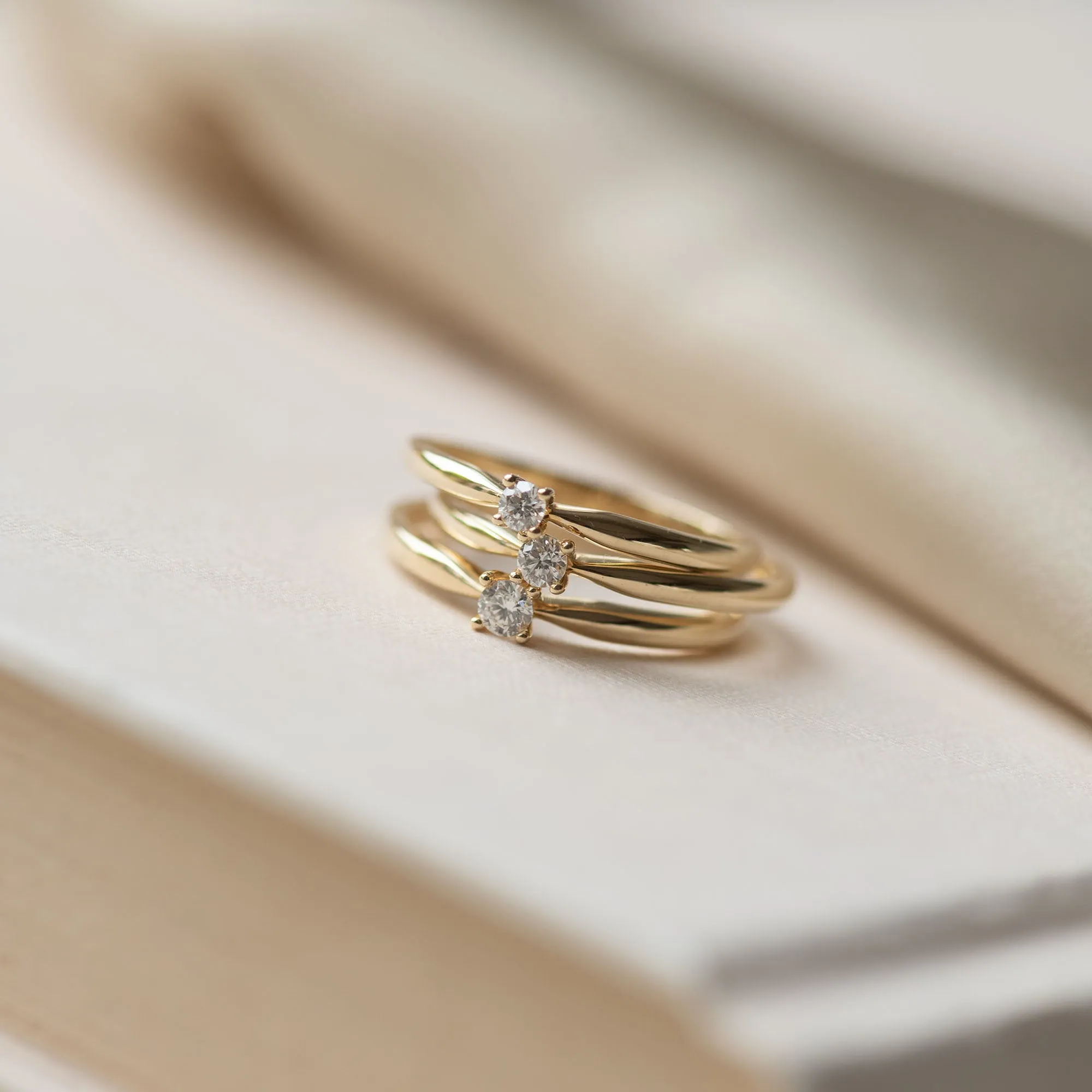 De la Paix Céline 14 karat gold ring with diamond 0.05 carat