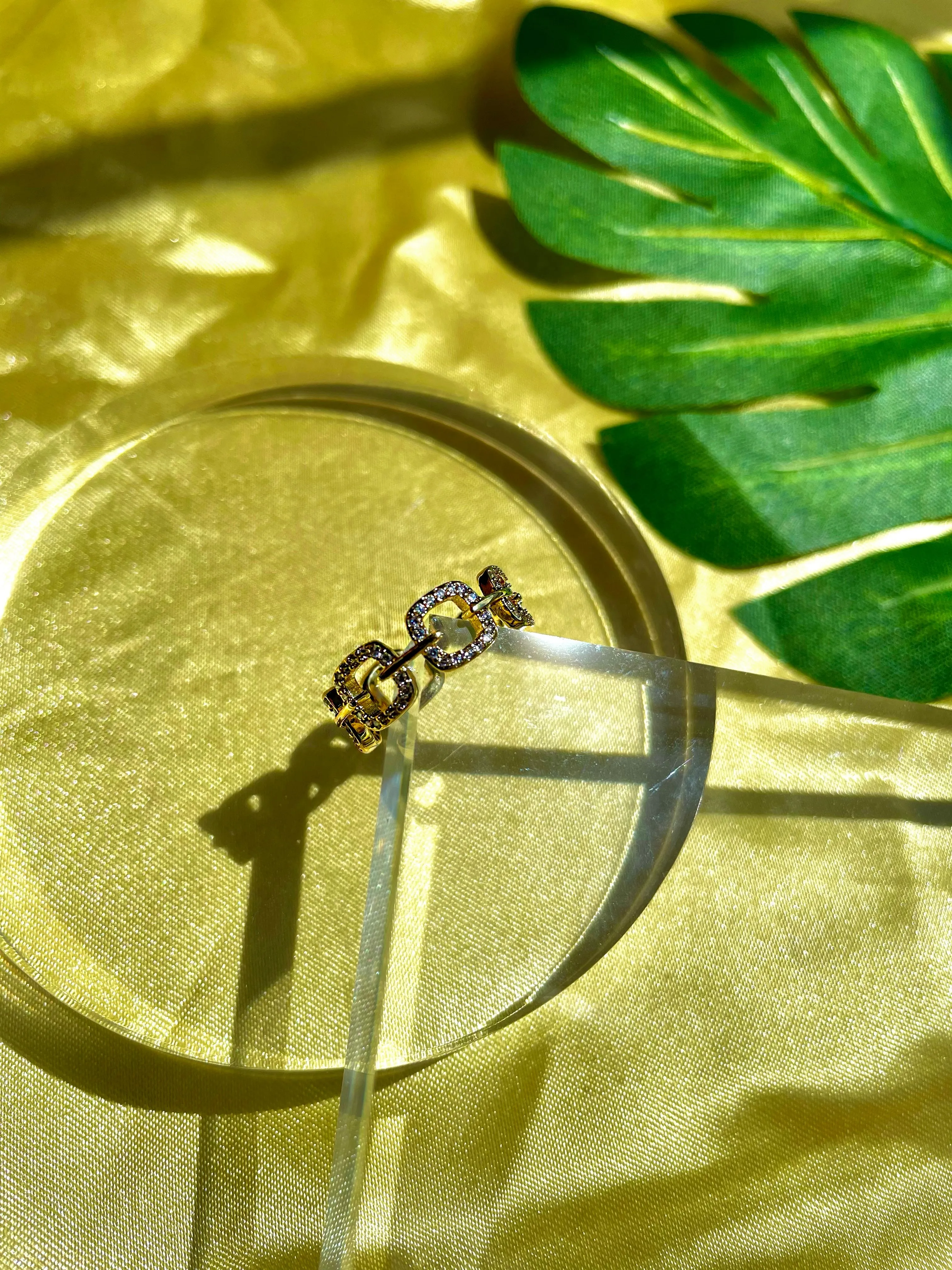 Diamond Chain Link Ring