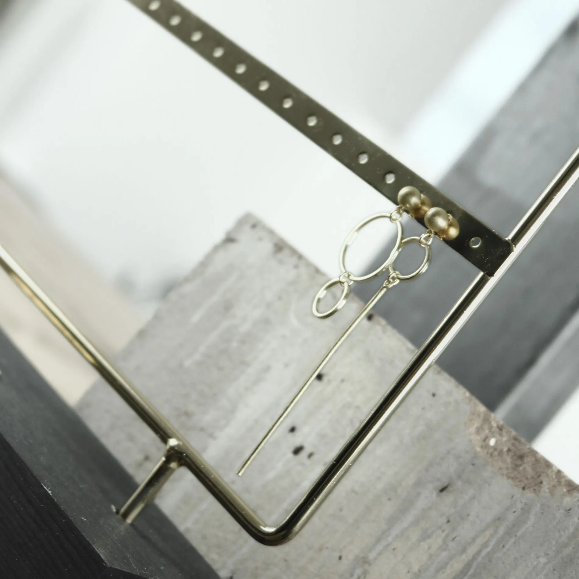 DNSK - Theia Asymmetrical Ring Earring Gold