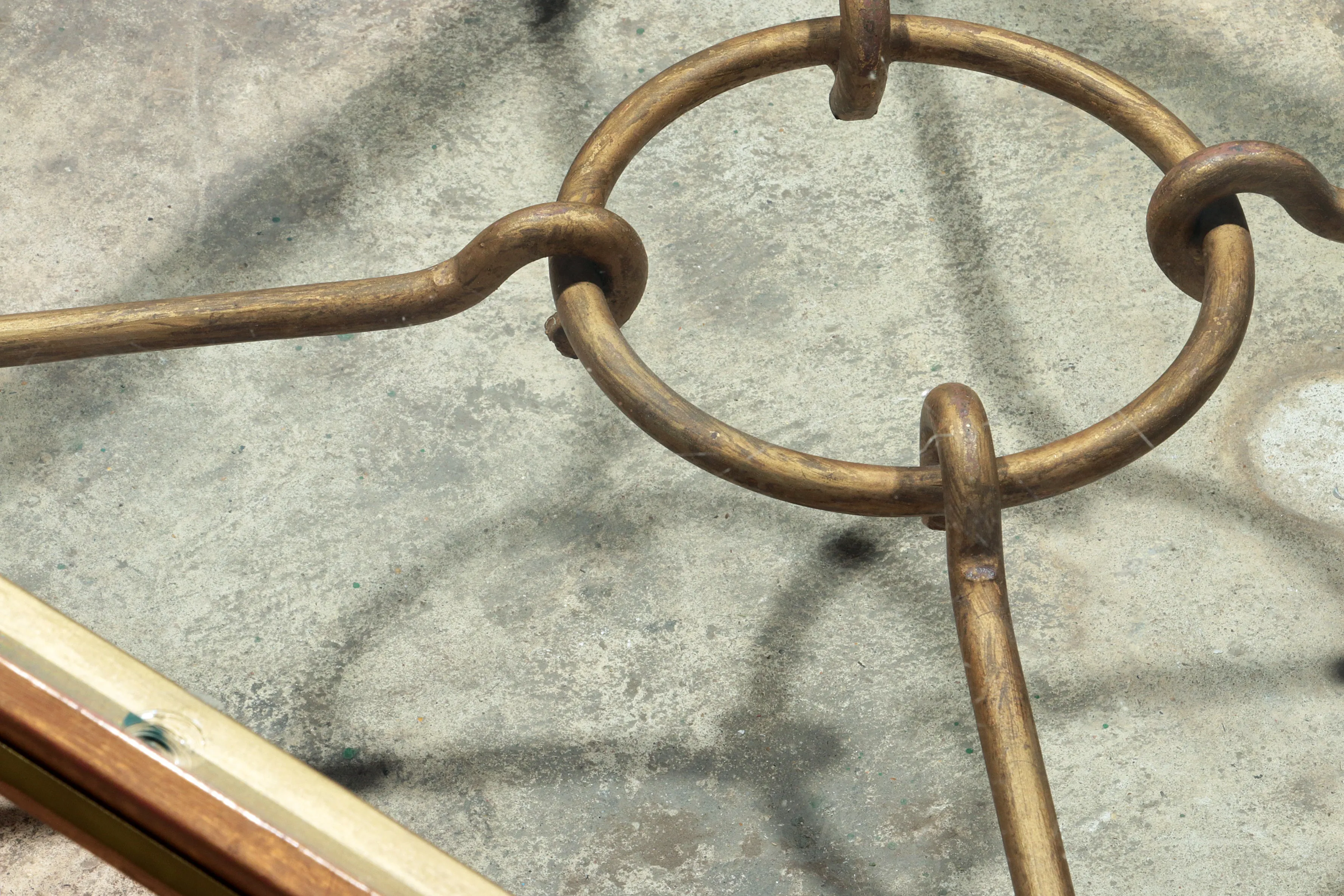 Elegant Gilded Iron Coffee Table by Giovanni Banci, Italy 1970