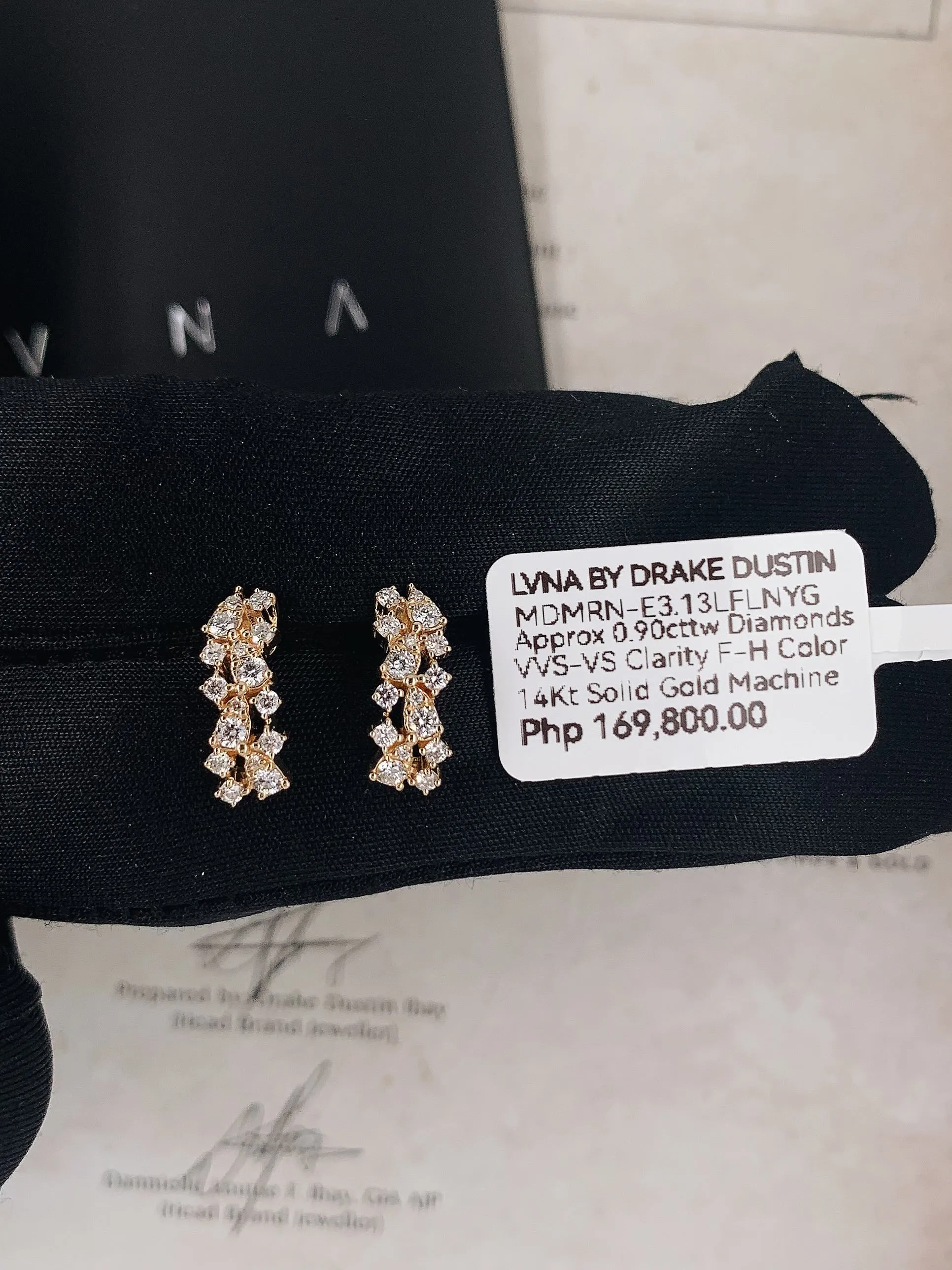 Golden Cluster Shape Creolle Diamond Earrings 14kt