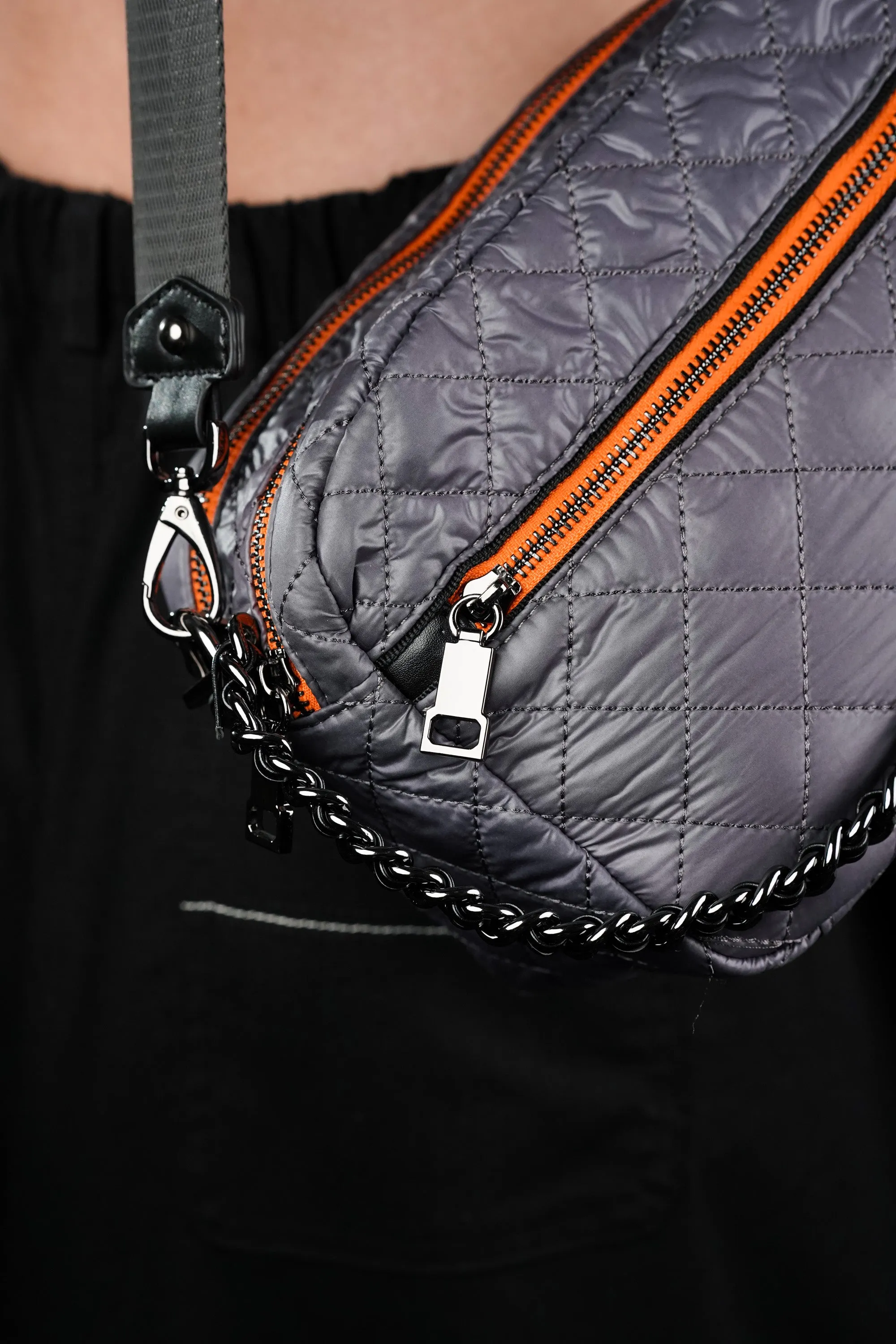 Grey Quilted Streetstyle Bag