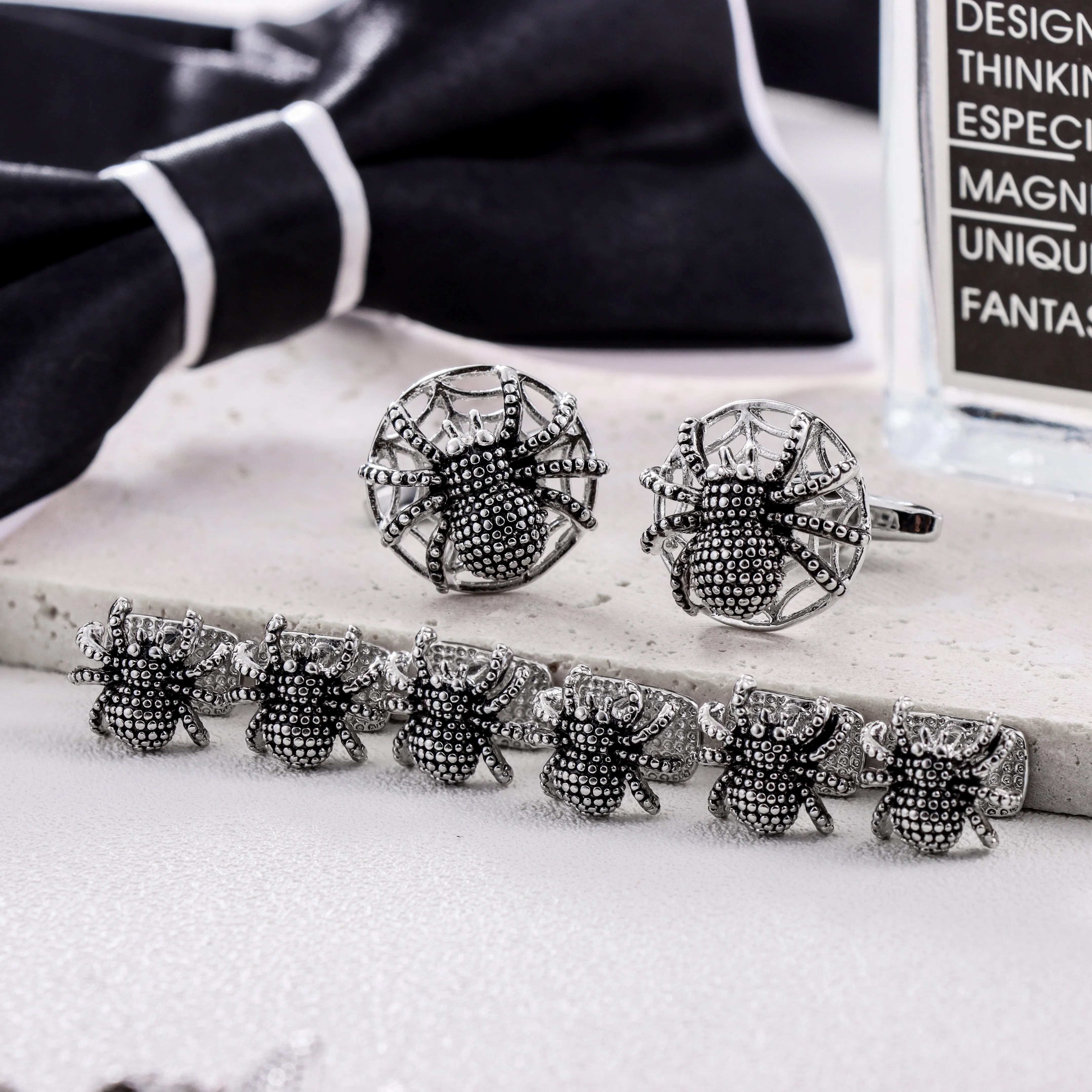 HAWSON Novelty Spider Cufflinks and Studs Set for Men