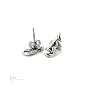 Howling Wolf Studs