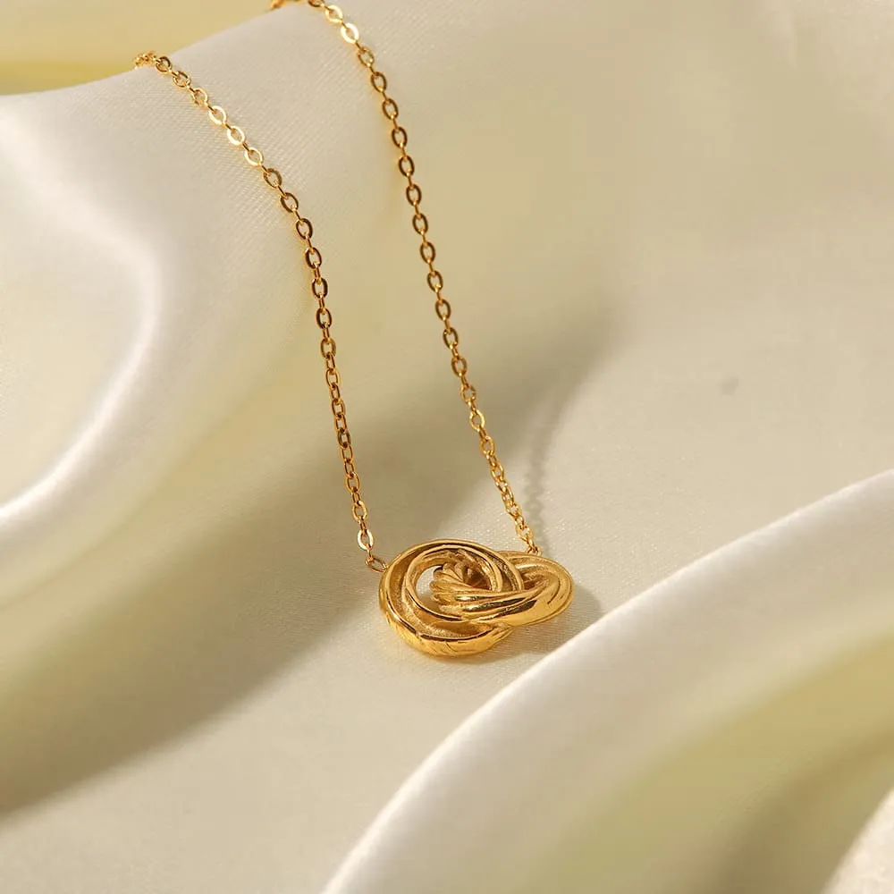 Interlocking Necklace