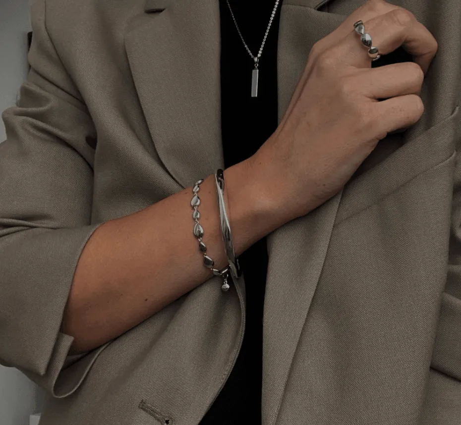 Kit Heath Desire Kiss Linking Hearts Bracelet