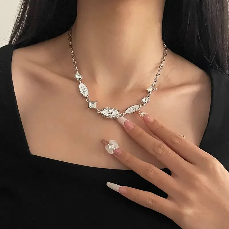LOVCIA Modern Butterfly Stitching French Style Necklace for Women