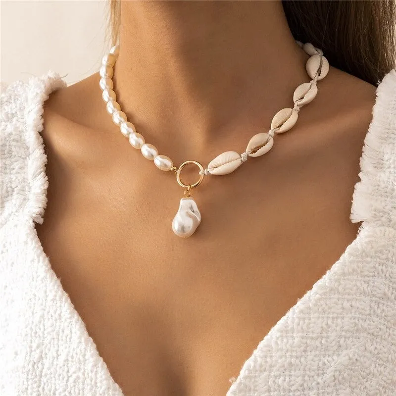 Luxurious Freshwater Multi-layer Modern Pearl Trend Necklaces