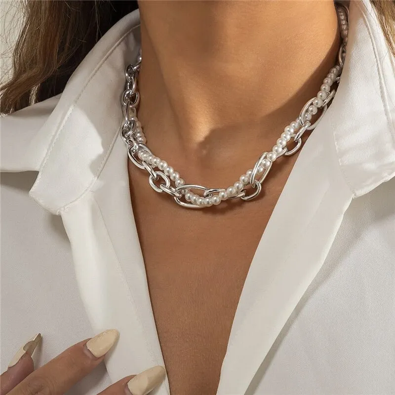 Luxurious Freshwater Multi-layer Modern Pearl Trend Necklaces