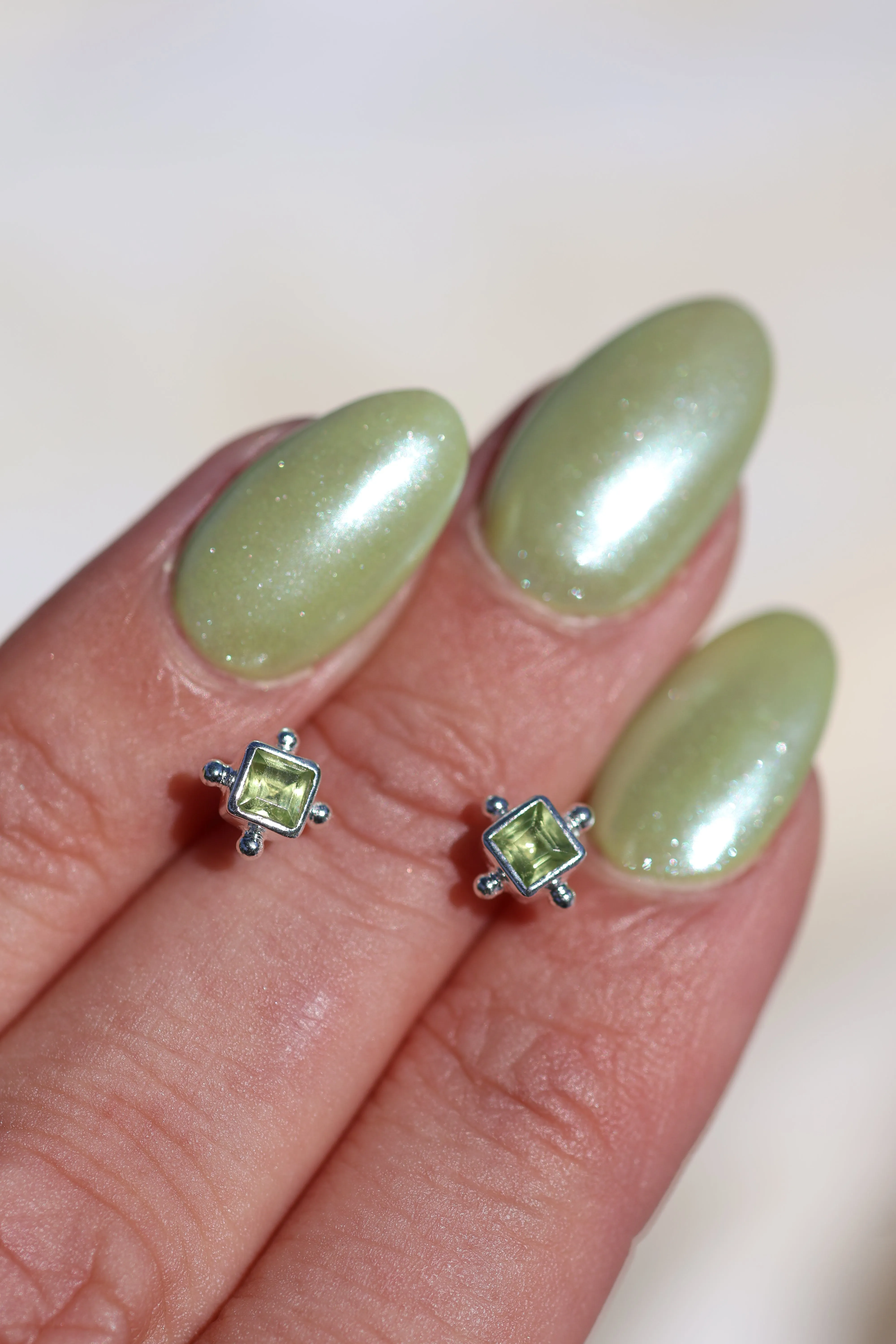 Mini Gias Perdiot Silver Studs