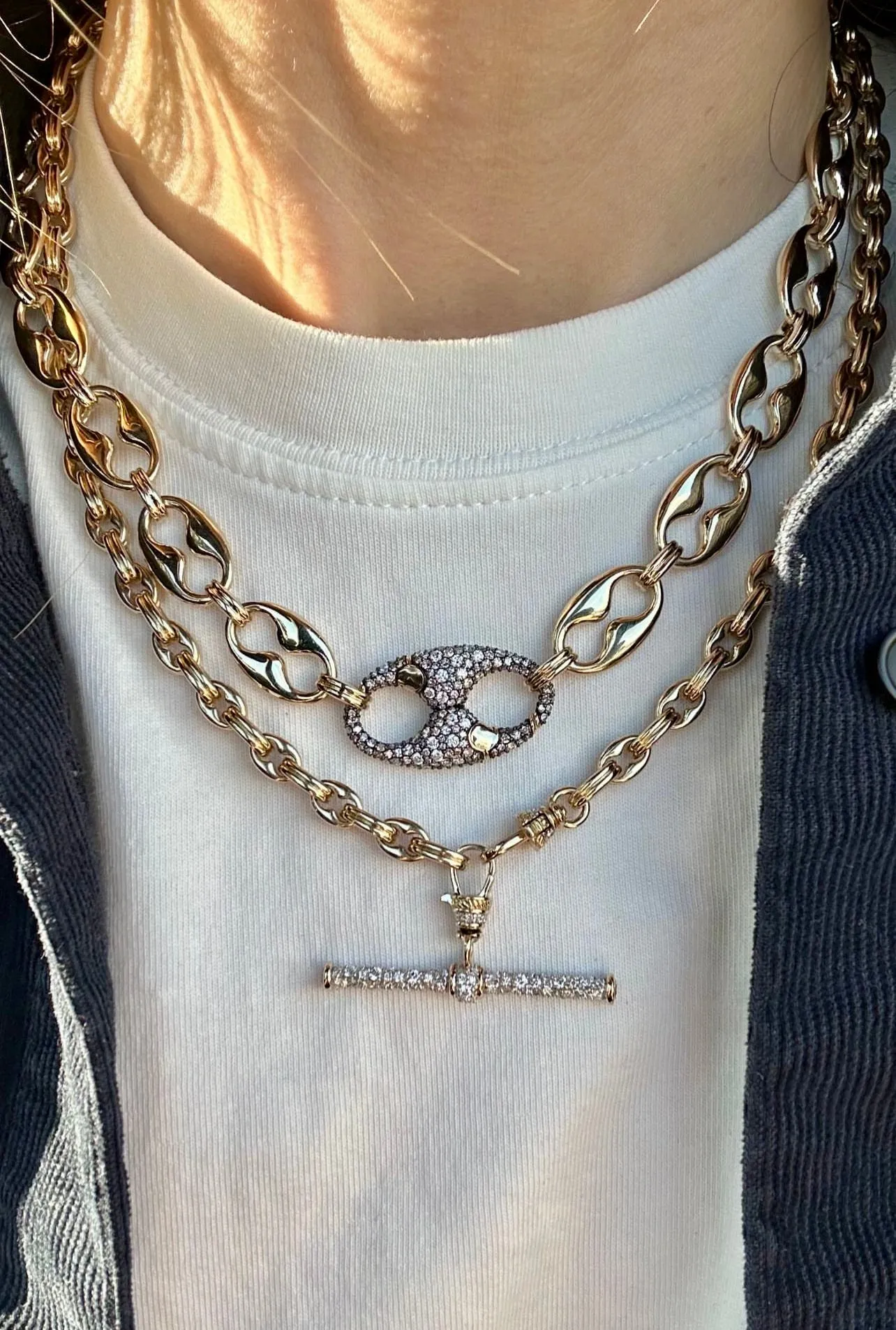 Modern Finish Diamond Pavé T-Bar Clip Pendant