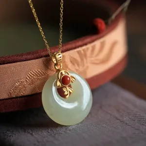 natural Hetian jade round necklaces Ancient gold craft pendant