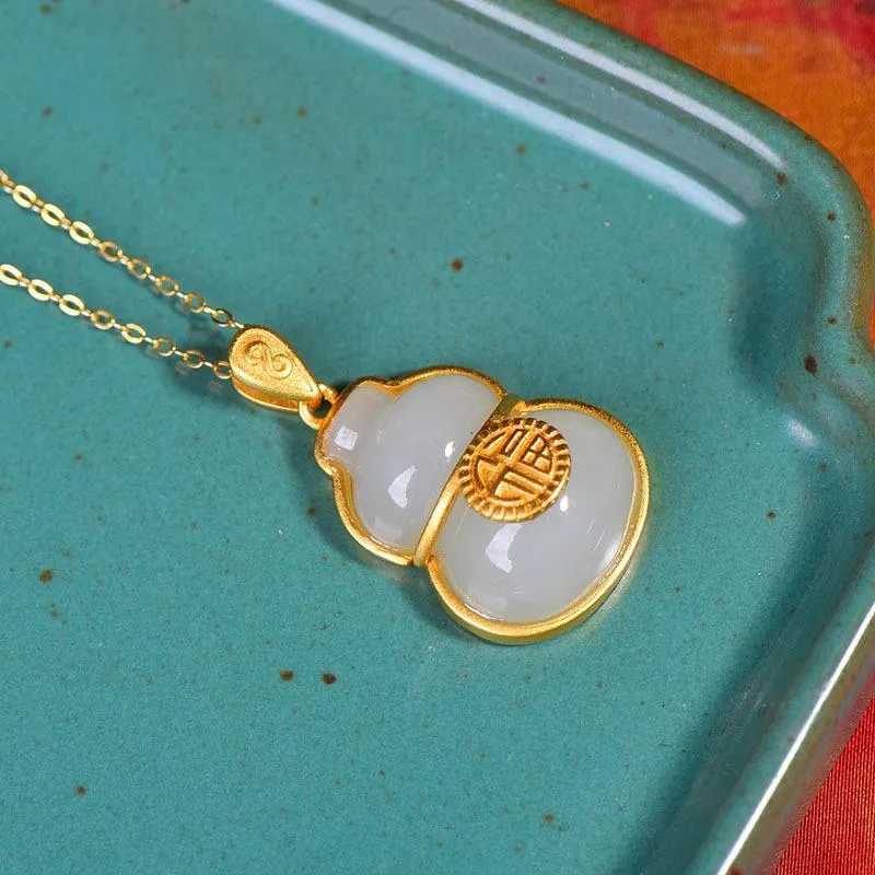 Natural Hetian Yufu word gourd pendant ladies necklace