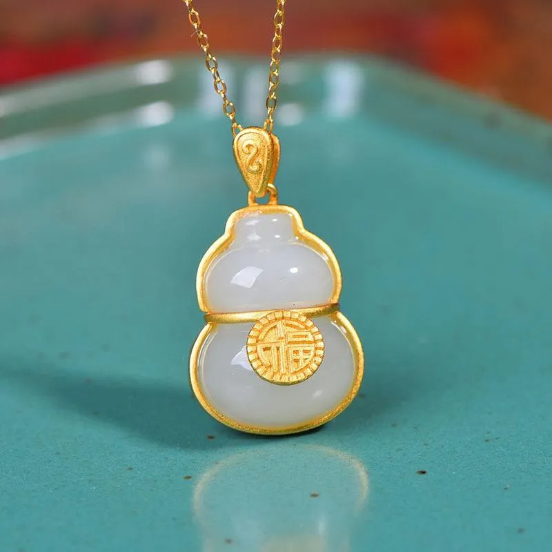 Natural Hetian Yufu word gourd pendant ladies necklace