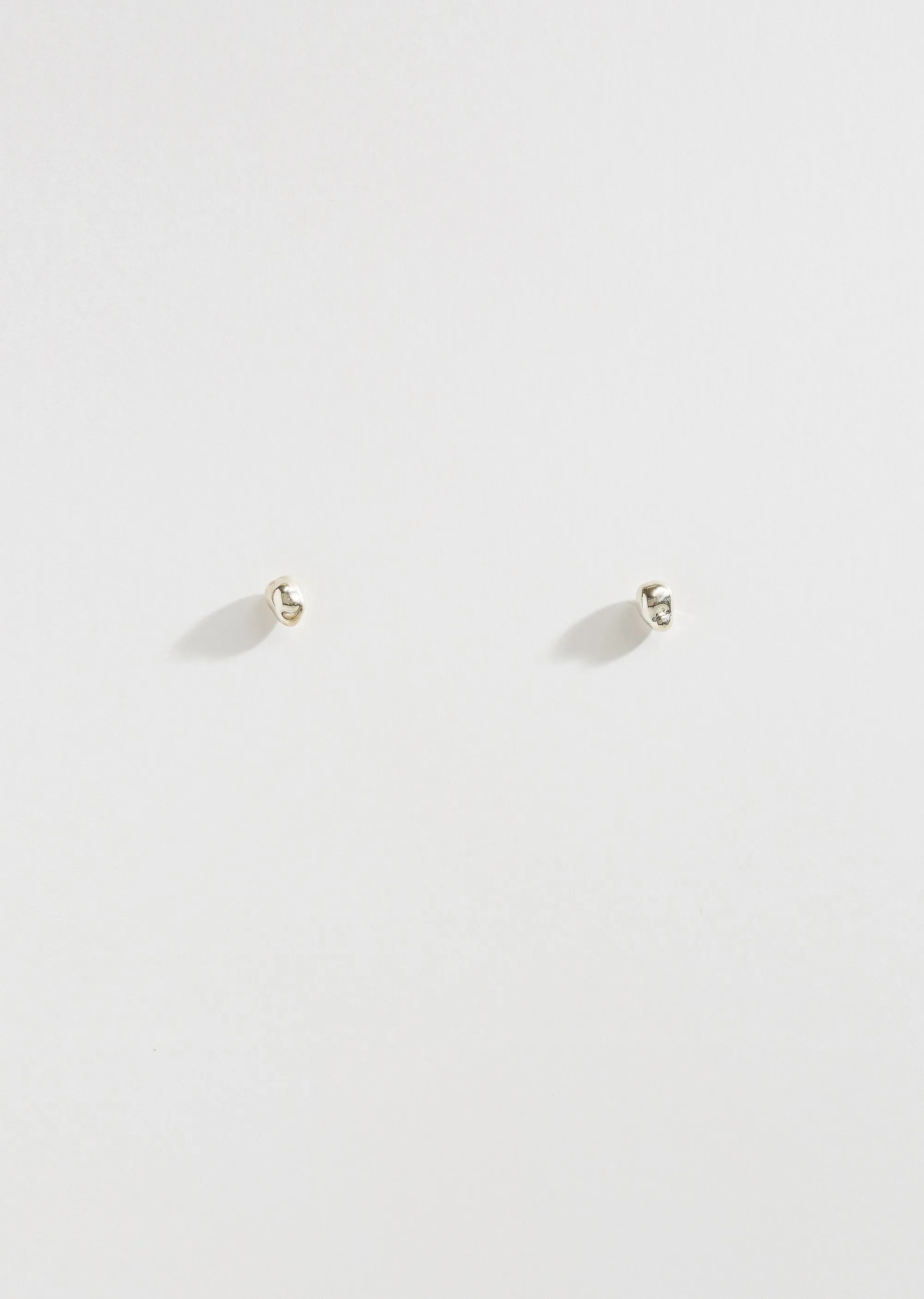 Pebble Studs