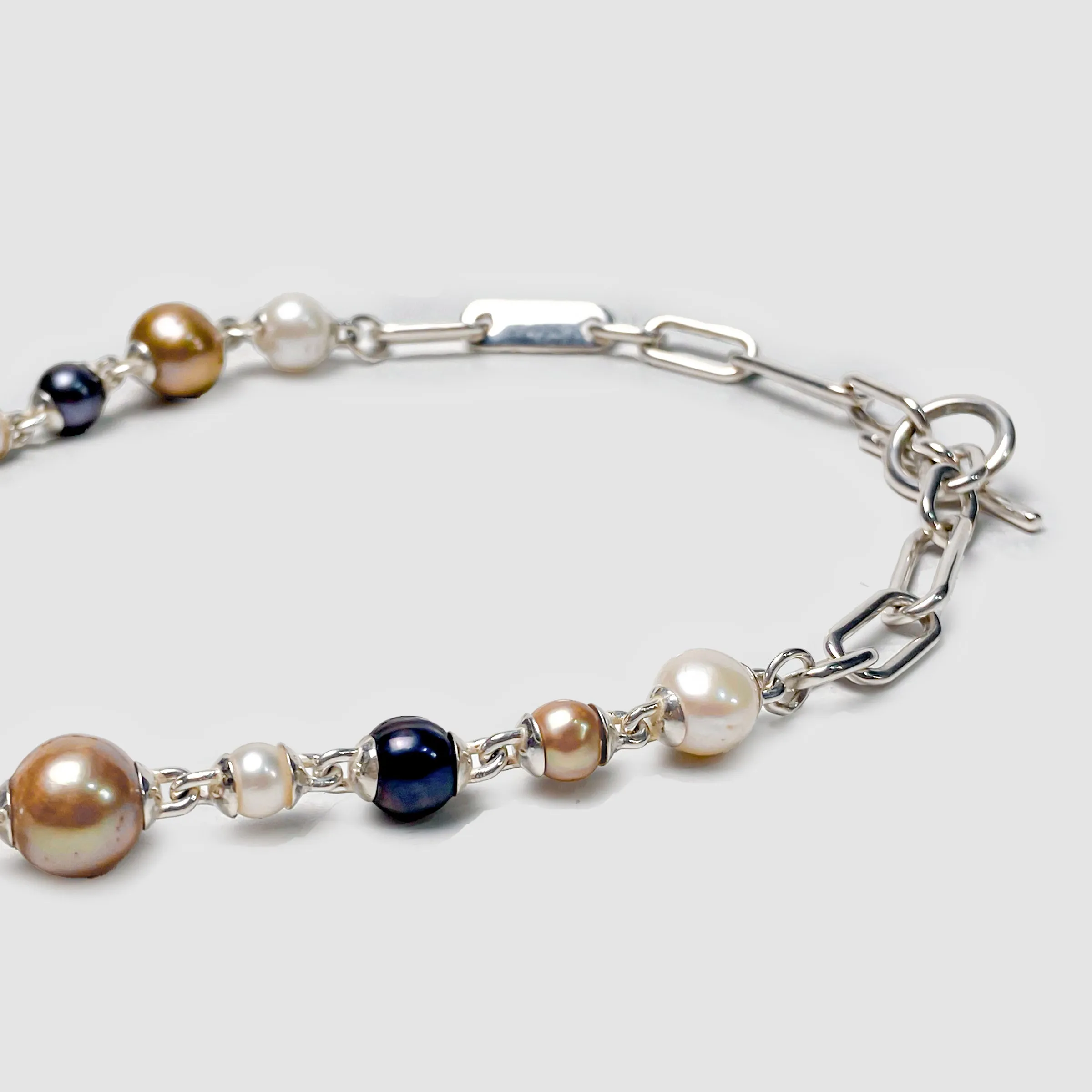 Pina Linka Necklace In Sliver withh Mixed Pearls - 18.5"