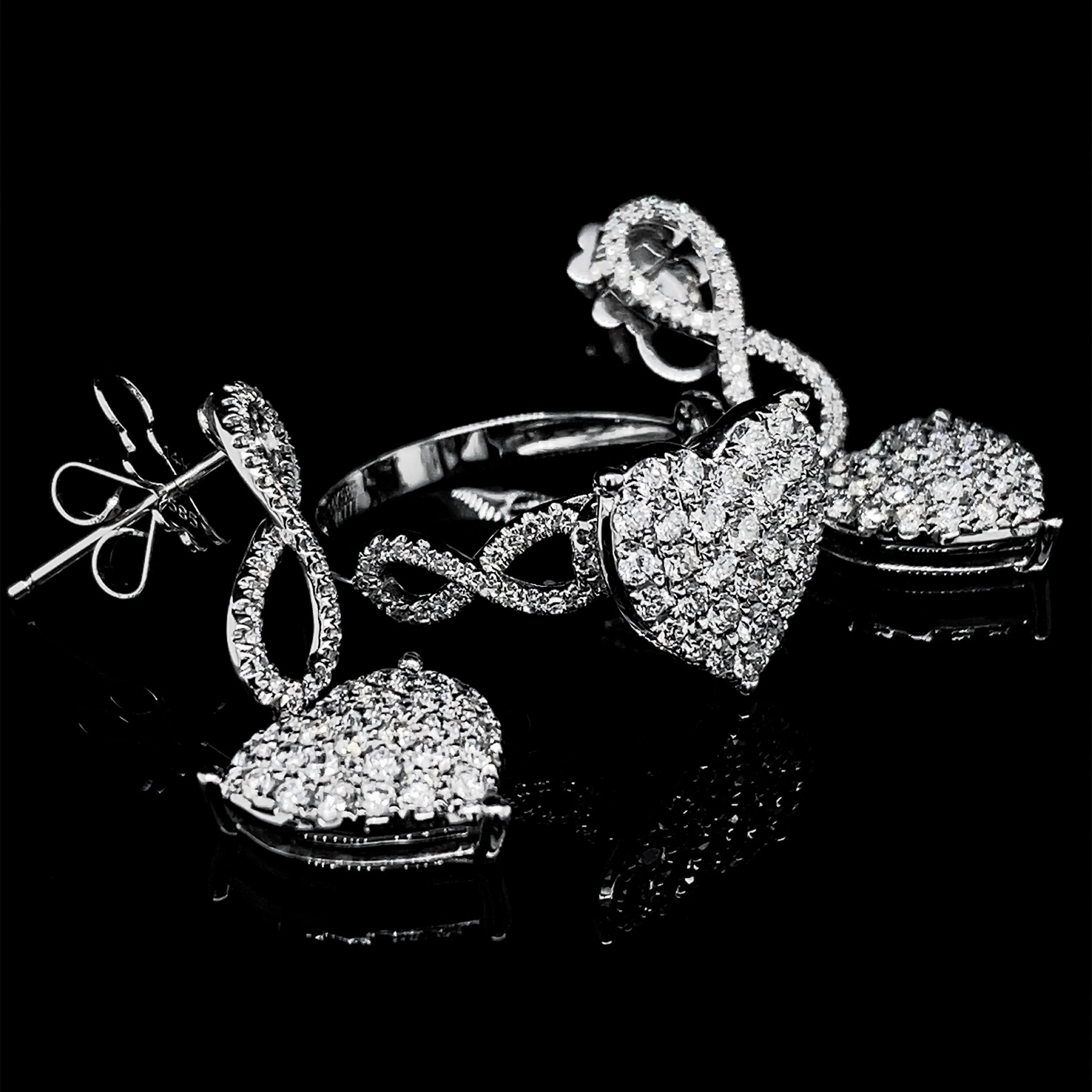 PREORDER | Infinity Heart Dangling Diamond Jewelry Set 14kt