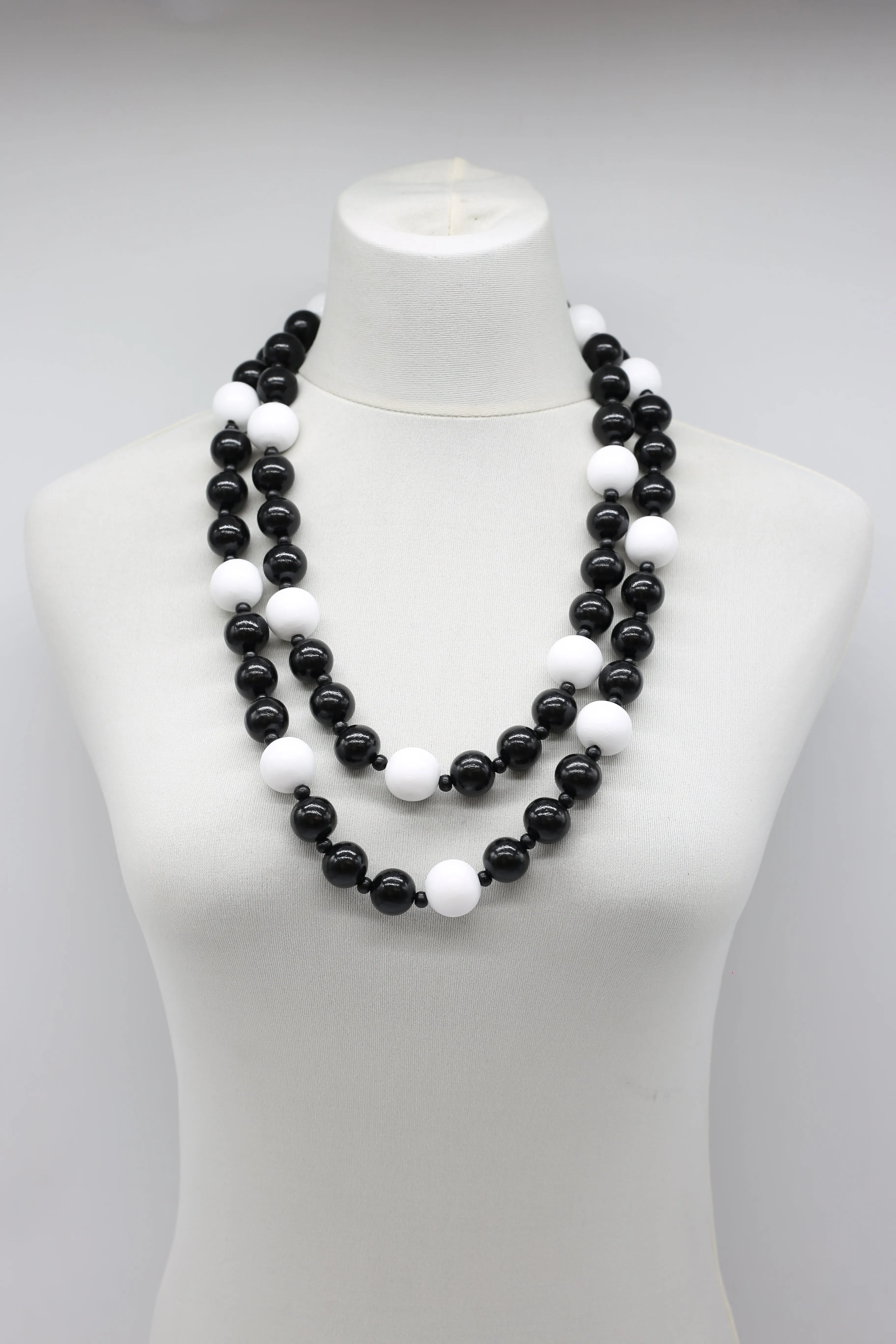 Round Beads Necklaces Set