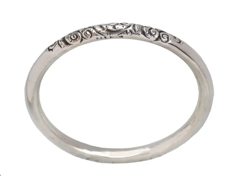 Scrolling Silver Round Bangle Bracelet