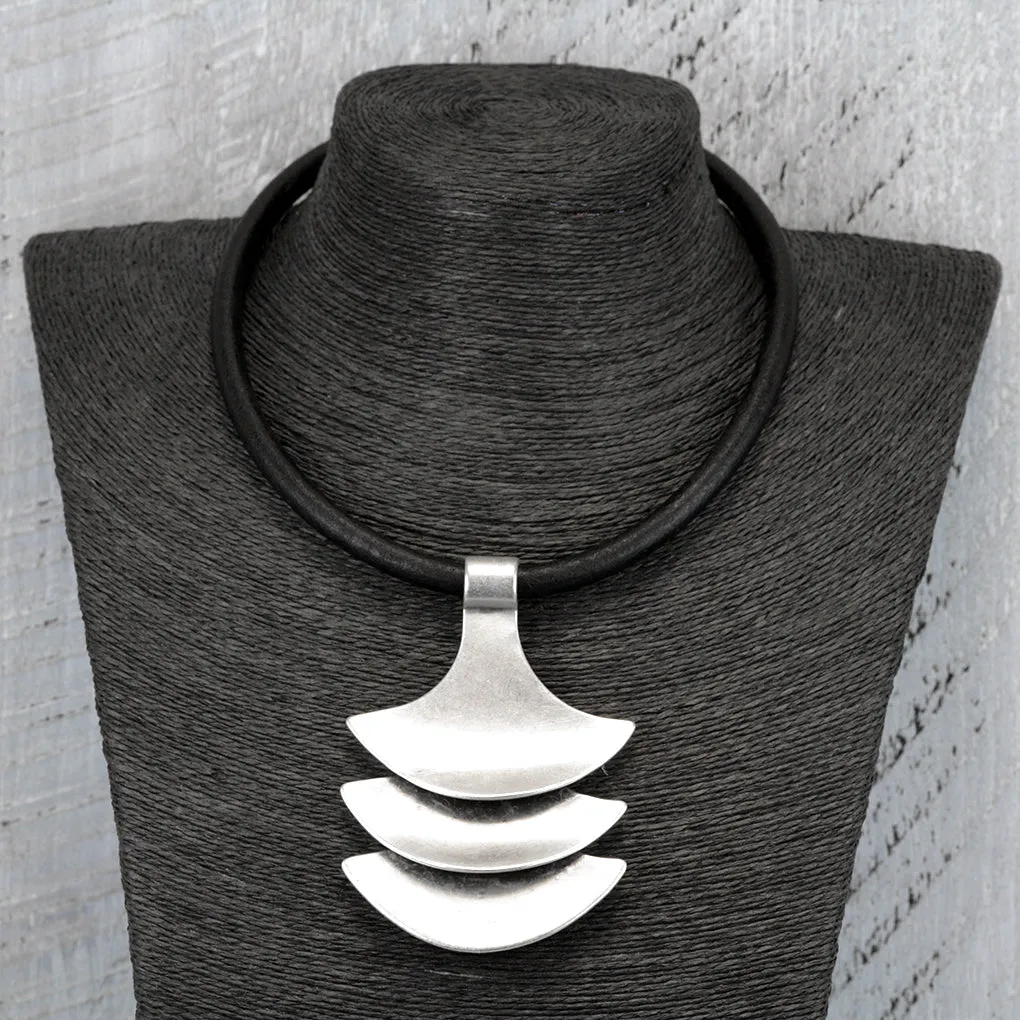 SERAGLIO // NECKLACE 1670