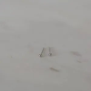 SOPHIE Store Blink Studs - Silver