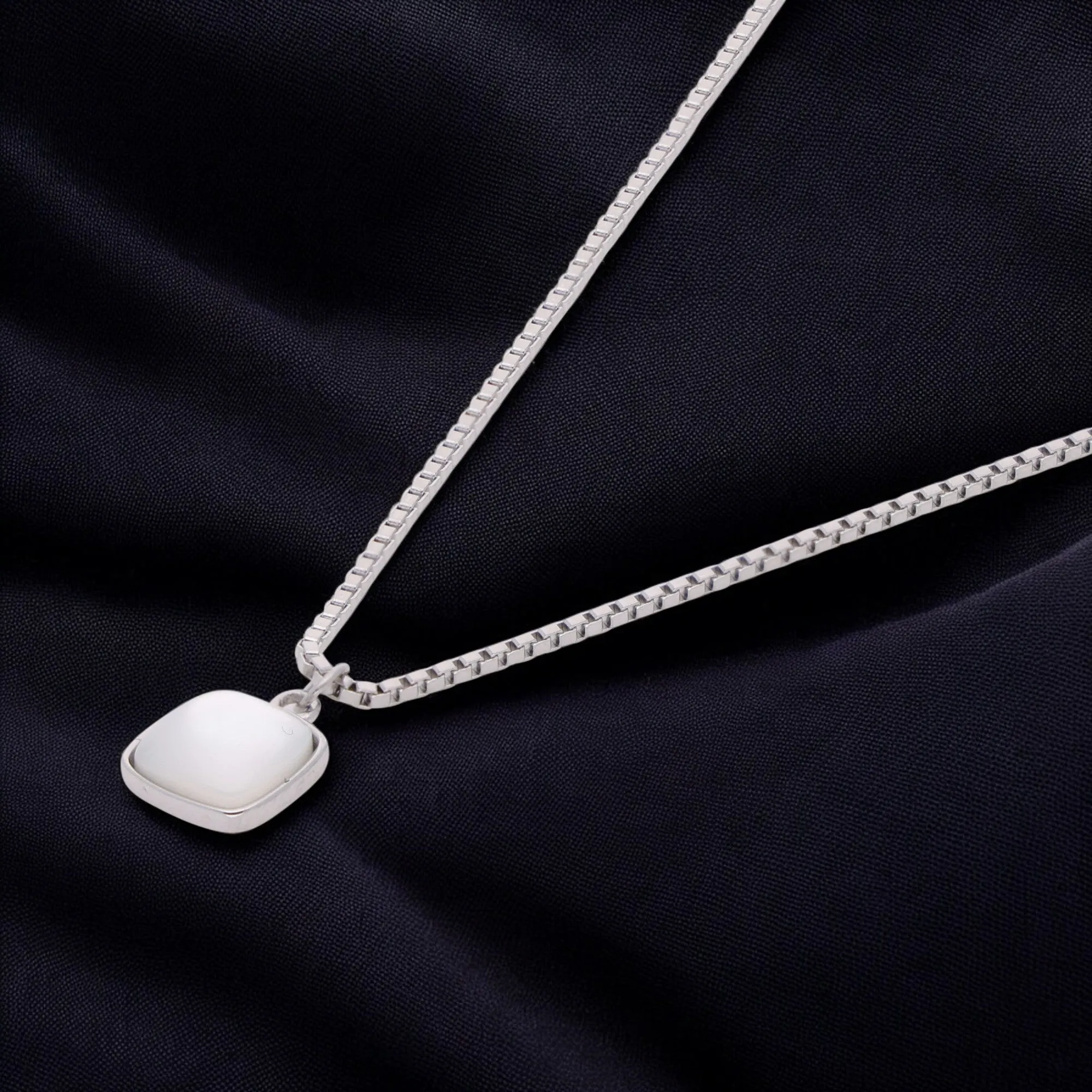 Sterling Silver Box Chain Necklace with Cushion-Cut White Stone Pendant | SKU : 0021149856, 0021149863, 0021149870, 0021149894, 0021149917, 0021149900