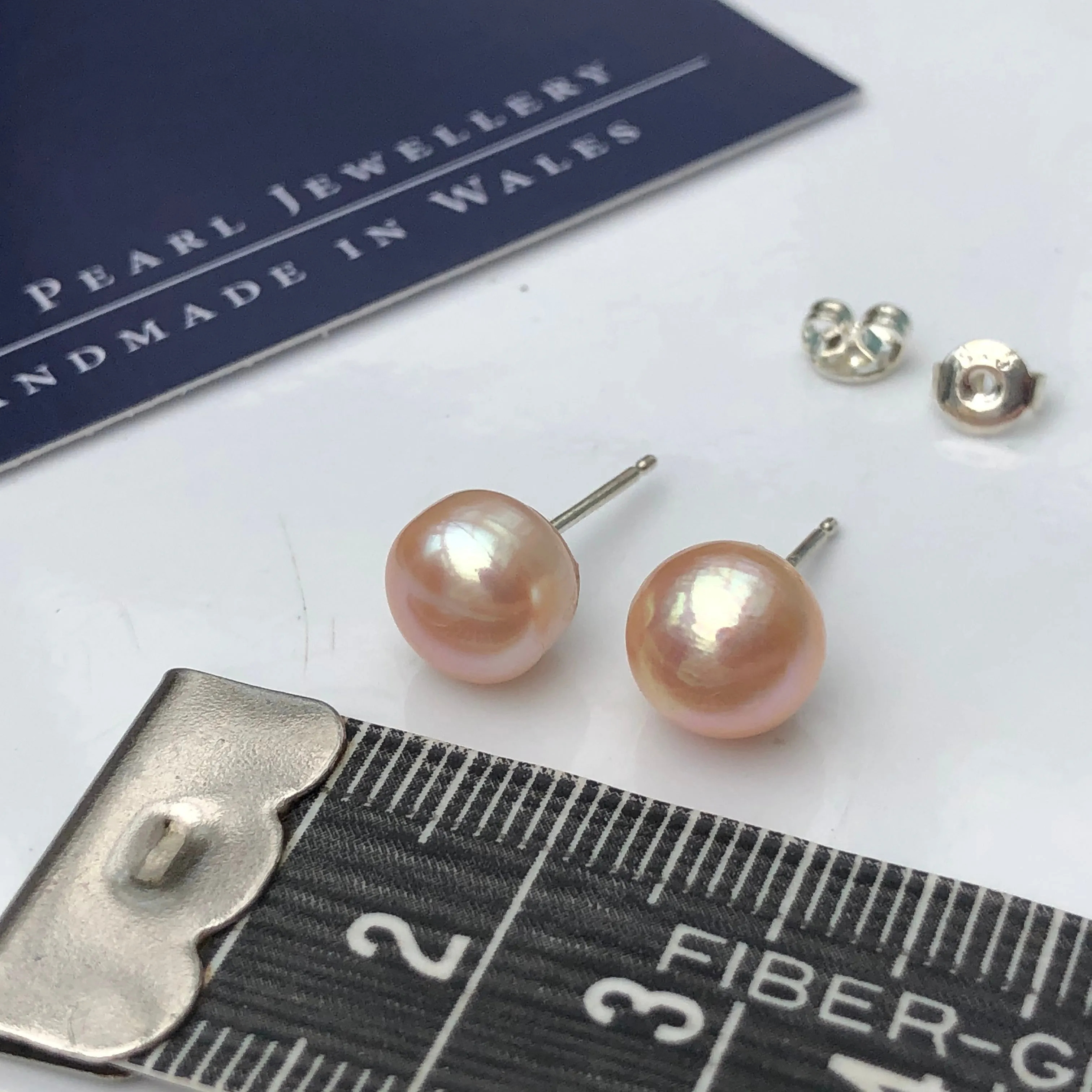 Stud Earrings: Peach large