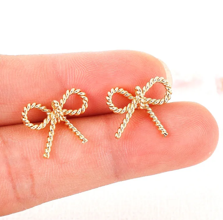 Studs - Bow