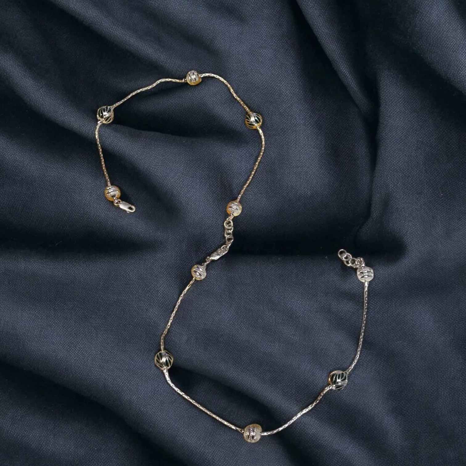 Tribal silver anklet with bold bead