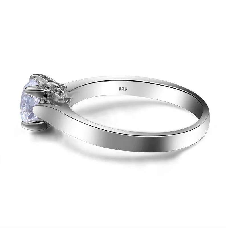 Unique 0.8ct  Luxury Moissanite Diamond Solitaire Ring