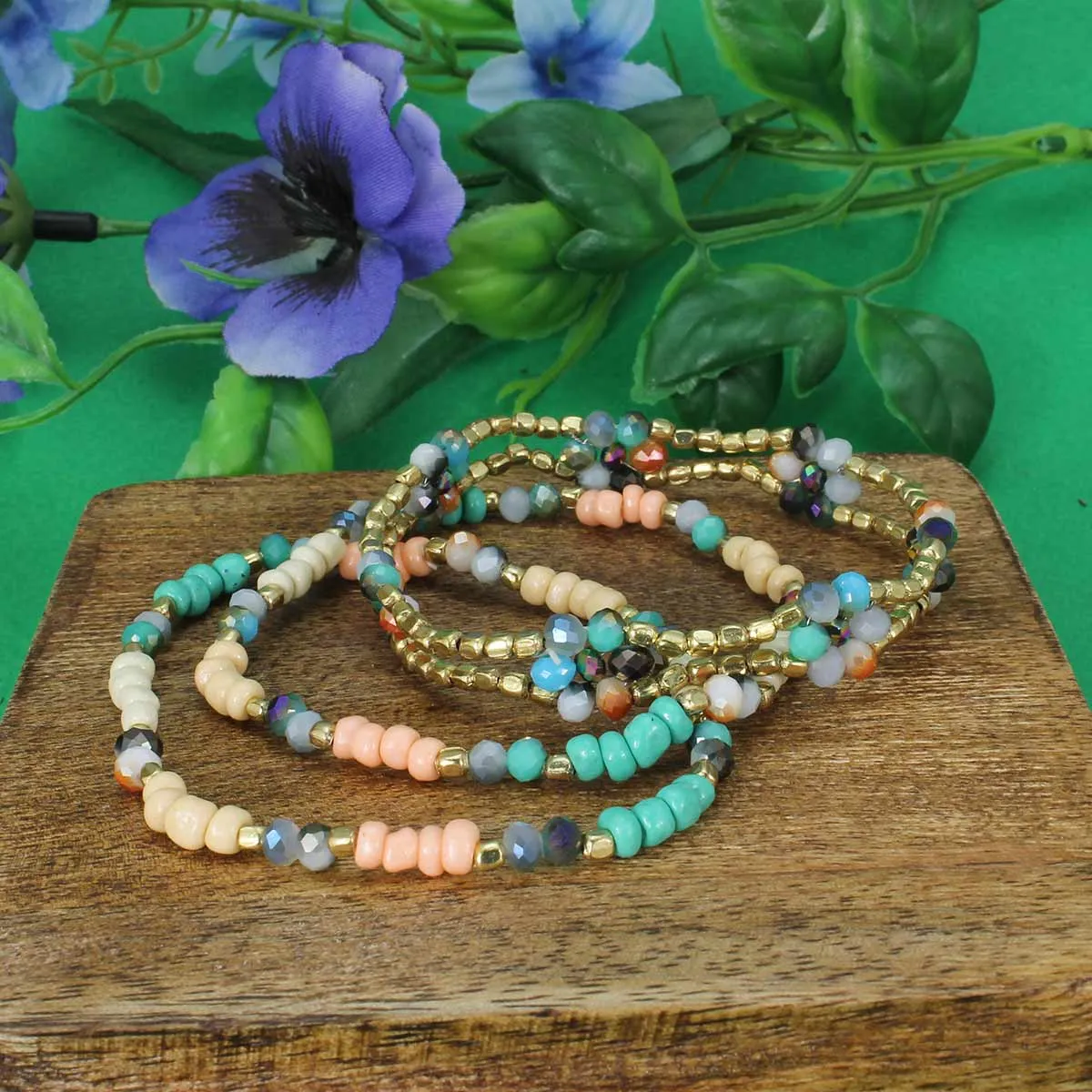 Vintage Bouquet Flower Bracelet Set | Three Stretch Bracelets Made of Glass and Metal Beads