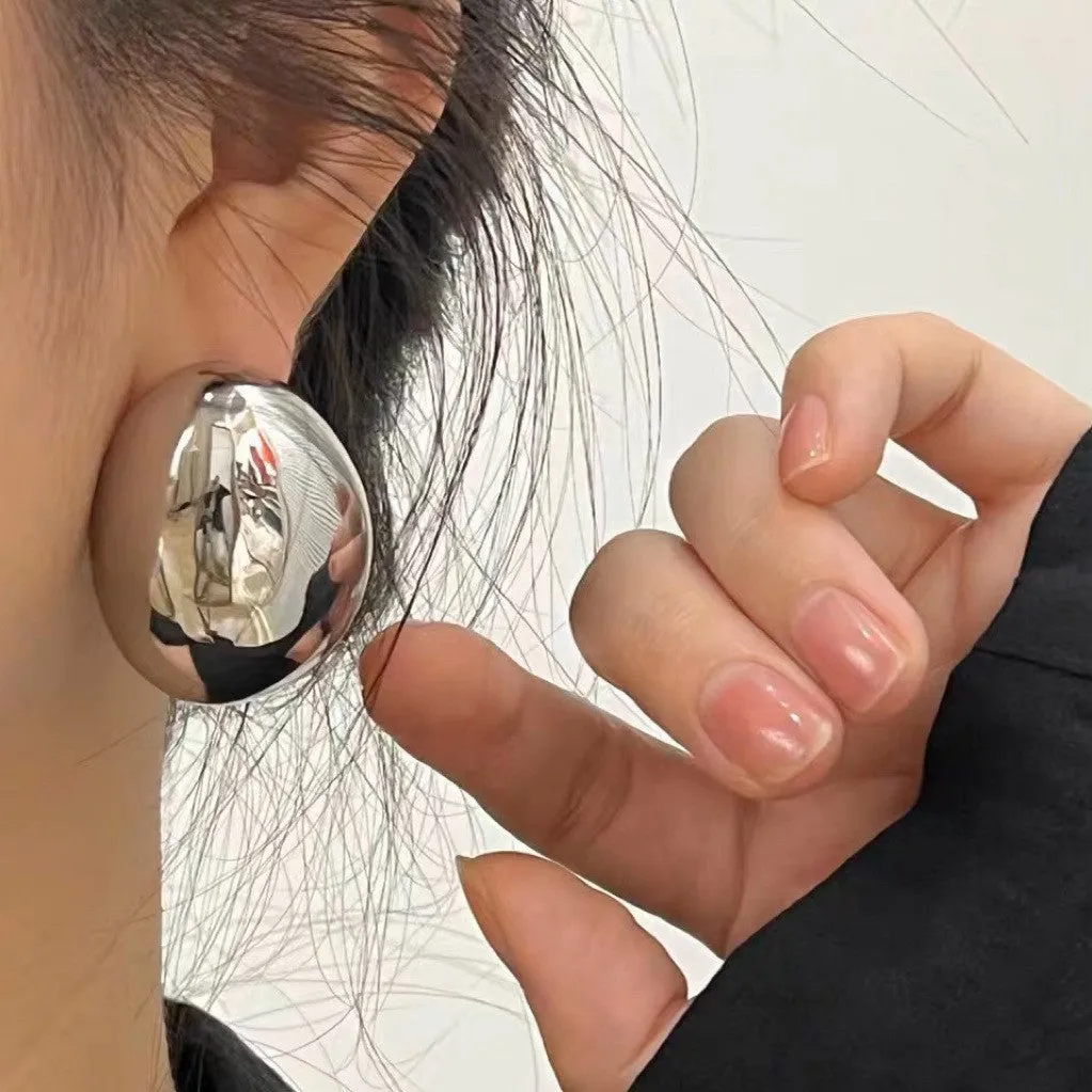 Wholesale Large Exaggerated Smooth 3D Simple Metal Earrings