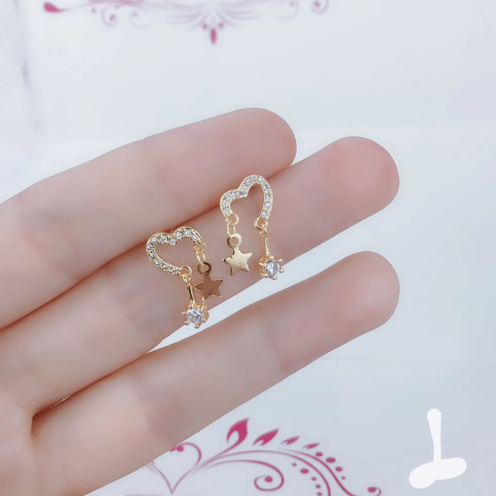 Wholesale Simple Small Exquisite Design Sense 925 Sterling Silver Earrings